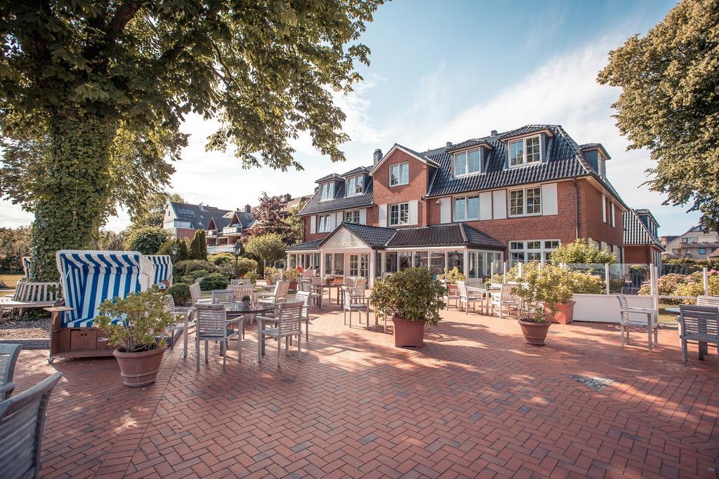 Strandhotel Штранде Экстерьер фото