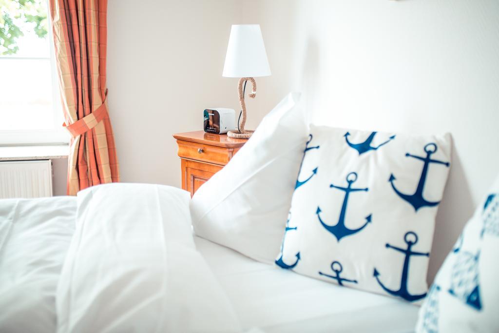 Strandhotel Штранде Экстерьер фото