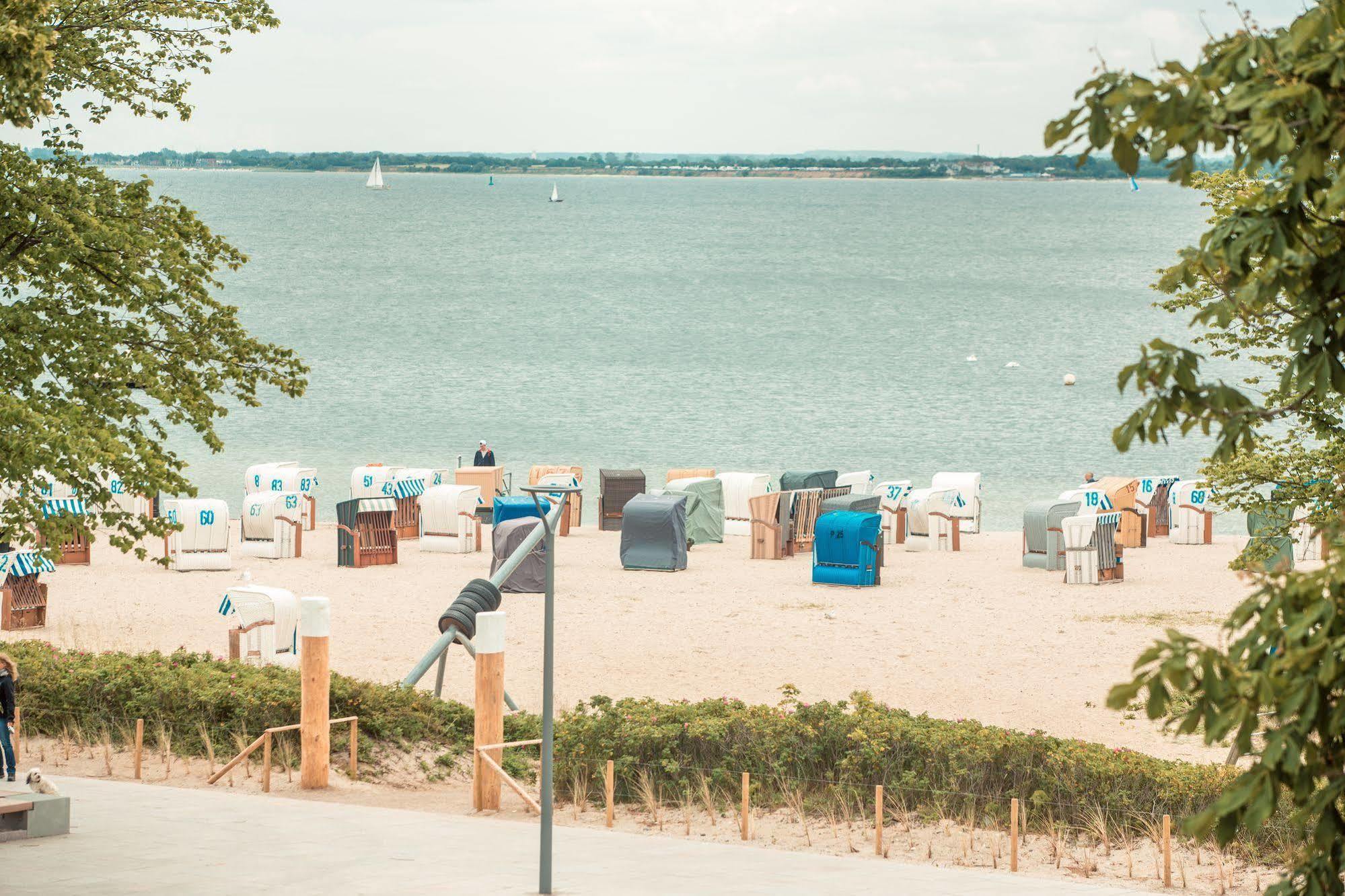 Strandhotel Штранде Экстерьер фото