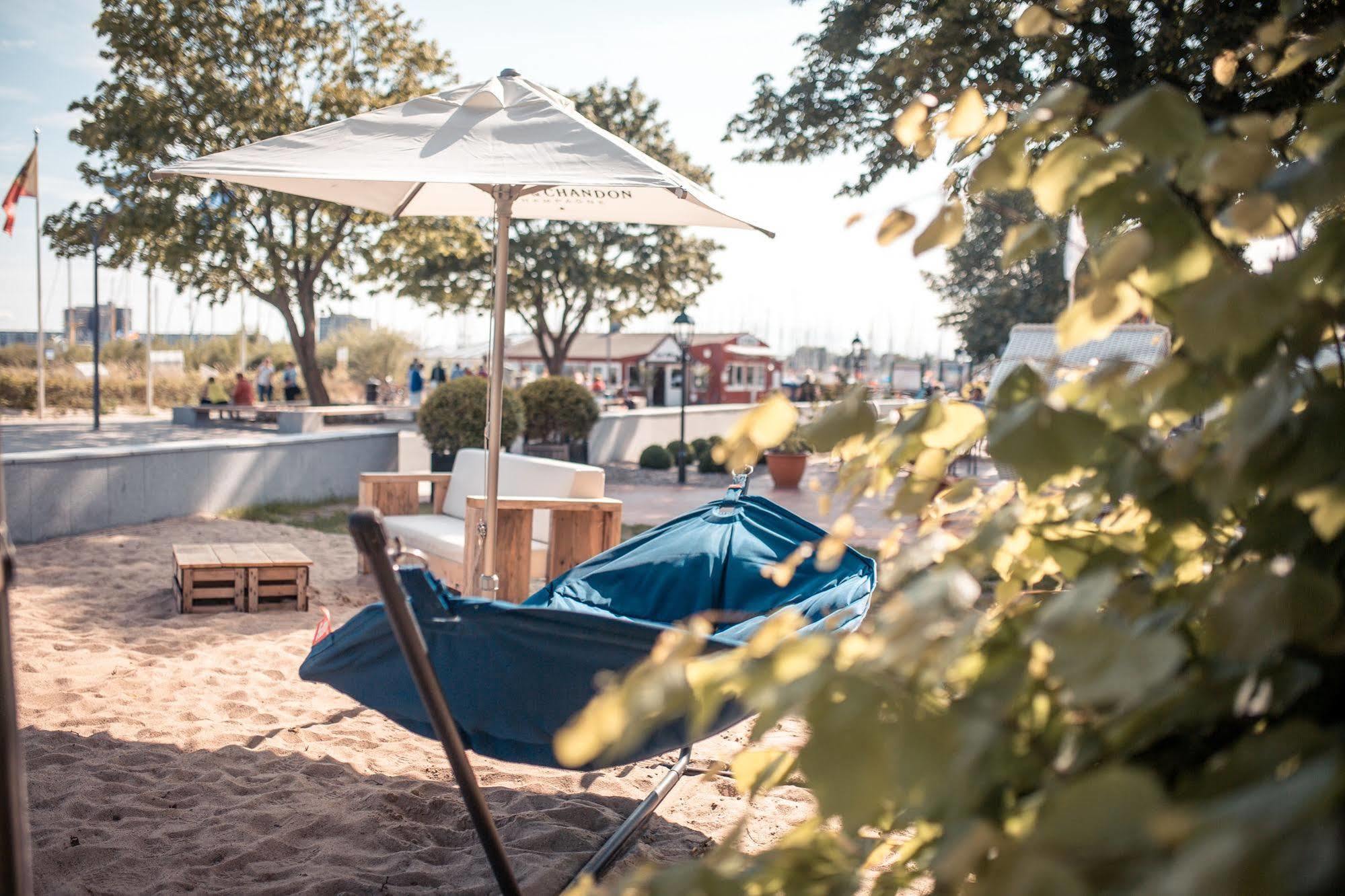 Strandhotel Штранде Экстерьер фото